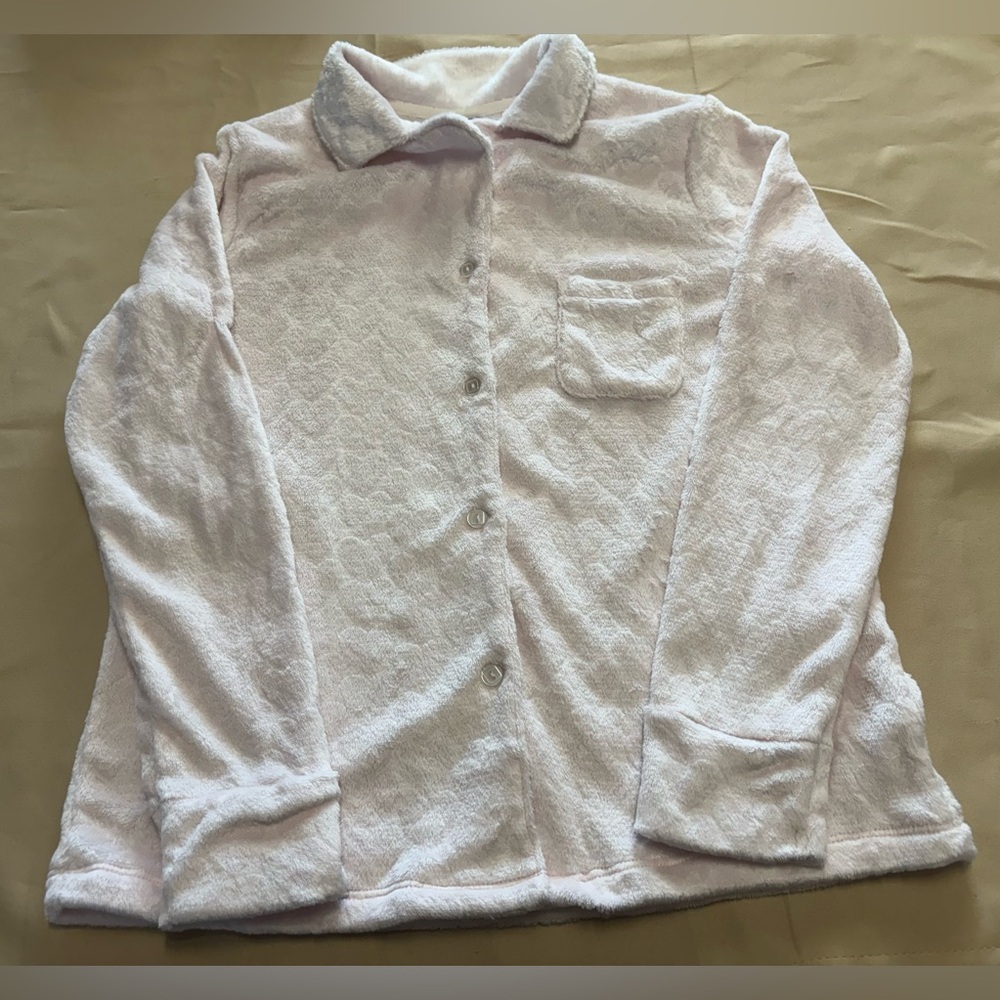 Soft Pink Button-Up Pajama Top with Heart - Picture 11 of 16